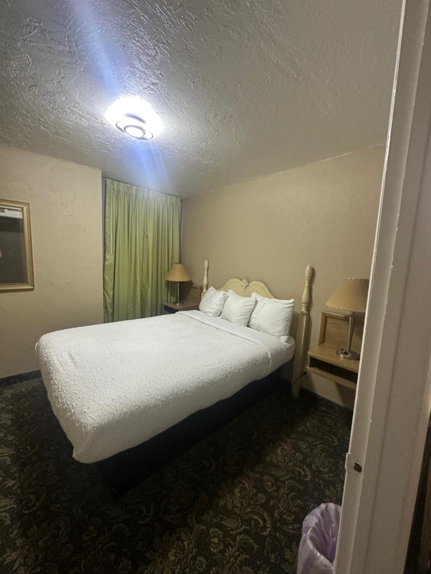 Mexican Hat Lodge Экстерьер фото