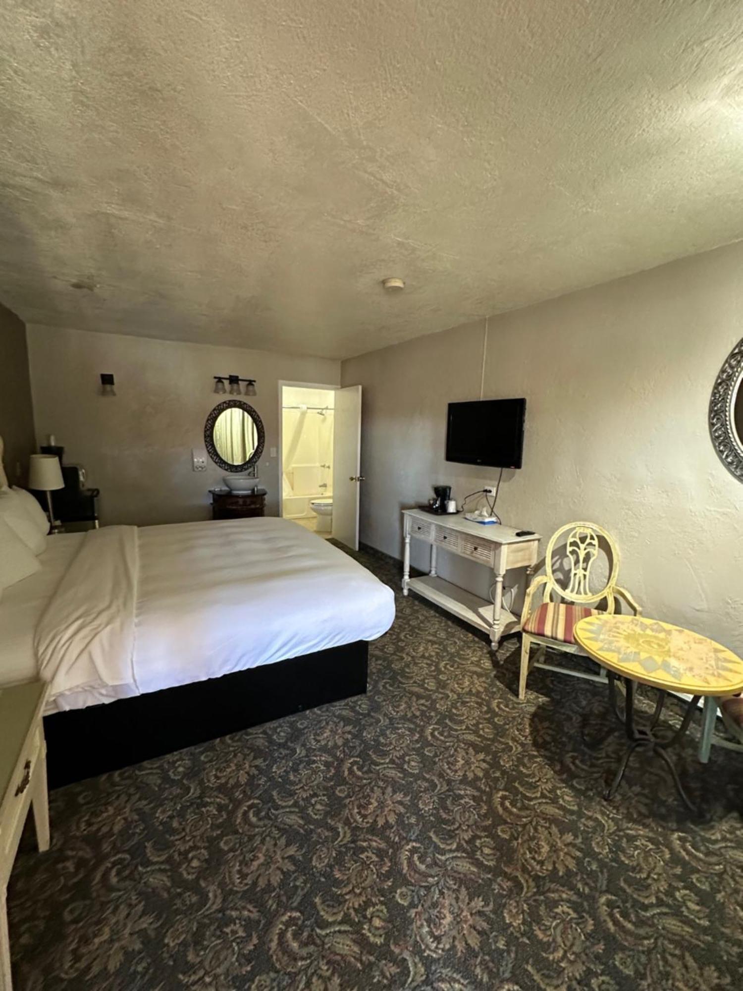 Mexican Hat Lodge Экстерьер фото